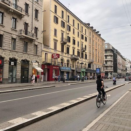 Mansarda Di Nolo-Mm Pasteur-Red Line Lägenhet Milano Exteriör bild